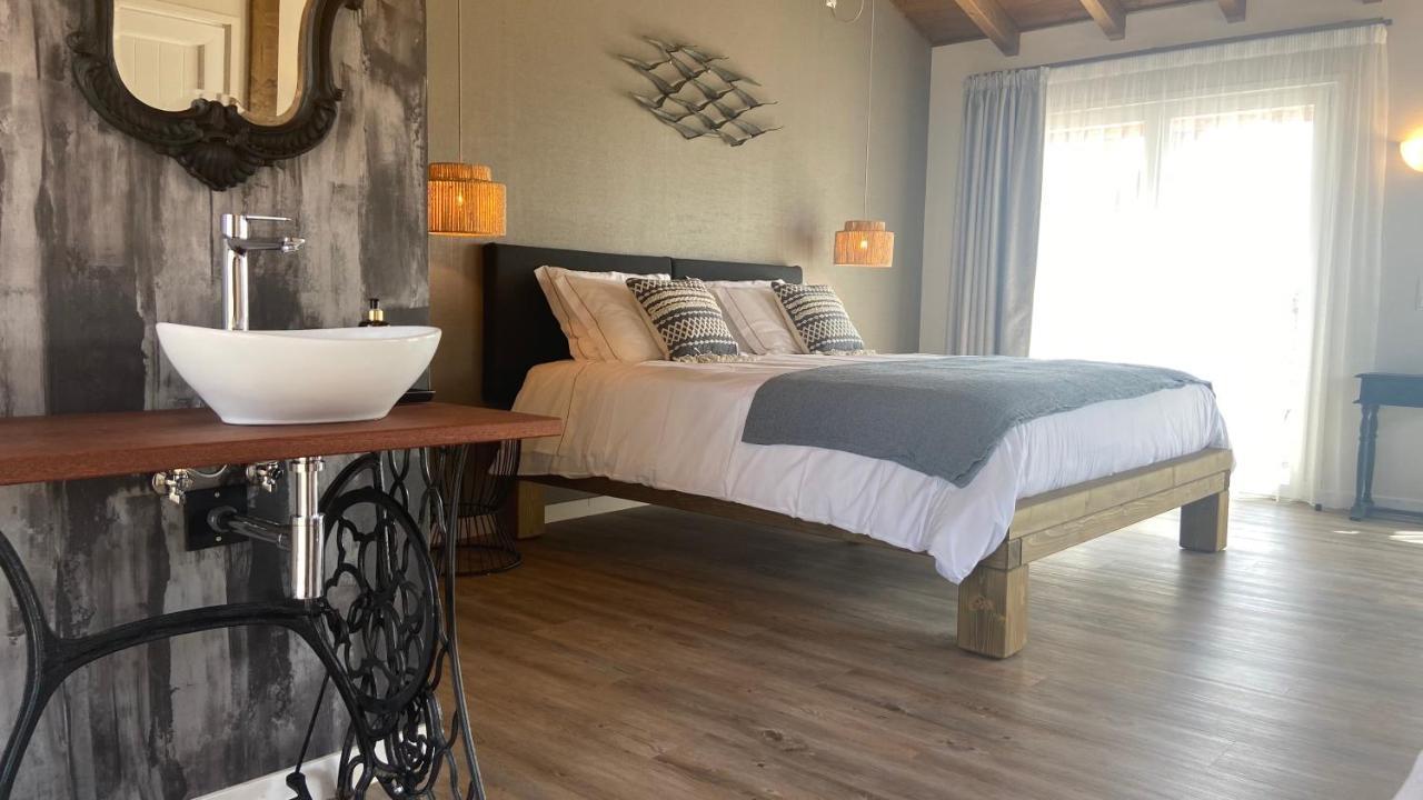 Sussurros Do Monte Bed & Breakfast Aljezur Ngoại thất bức ảnh